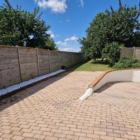 Leira 3* Saint-Aubin-d'Arquenay